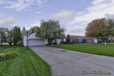 1-web-or-mls-10148-holiday-dr