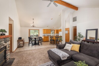 61215 Bighorn Ct, Bend, OR 97702 - photo 4