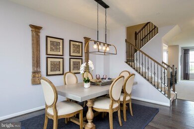 10105 Dorsey Ln unit 201M, Lanham, MD 20706 - photo 7