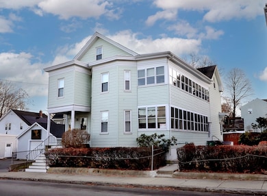 246 Shaw St, Lowell, MA 01851 - photo 2