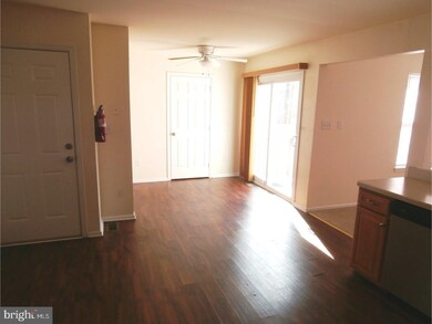 18 Oakton Dr, Atco, NJ 08004 - photo 3