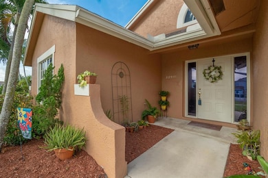 22511 Grouper Ct, Boca Raton, FL 33428 - photo 4