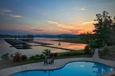 Sunset Bay - Pool