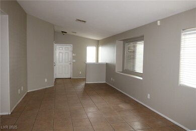 4069 Vicenta Ct, Las Vegas, NV 89115 - photo 7