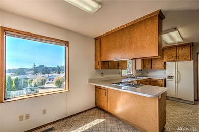 256 Squaxin Pl, La Conner, WA 98257 - photo 3