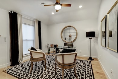 838 Saint Francis Ln, Houston, TX 77079 - photo 5