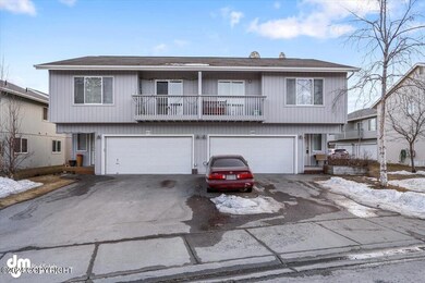 02-Front Exterior_813A4368-2