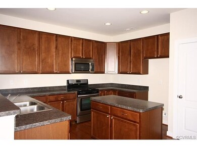Sample photo from Royal Dominion Homes picture lib