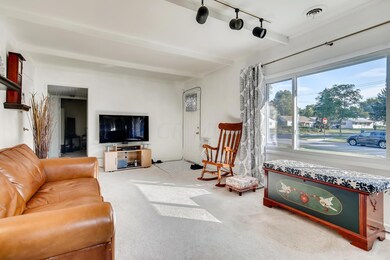 3103 Astor Ave Columbus OH-large-003-001