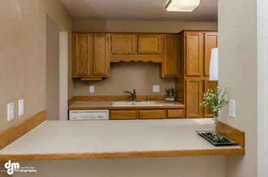 9311 Jewel Lake Rd Anchorage-large-006-K