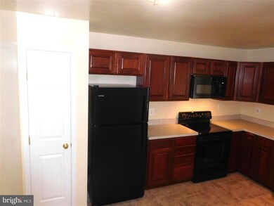 9225 Cardinal Forest Ln unit 34, Lorton, VA 22079 - photo 6