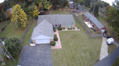 1321 Greenway Dr, Anderson, IN 46011 - photo 5