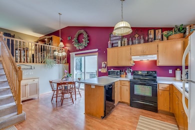 1111 Summit Way, Sauk Rapids, MN 56379 - photo 2