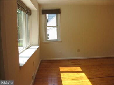 427 Edgewood Dr, Ambler, PA 19002 - photo 4