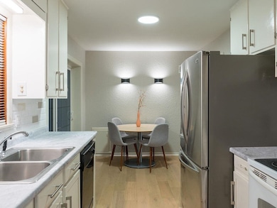 1708 S Fabrique Dr, Wichita, KS 67218 - photo 4