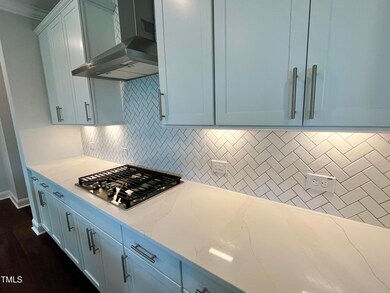 Pkg 7 kitchen