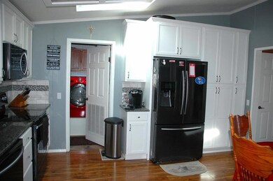 26074 U S 59, Parsons, KS 67357 - photo 4