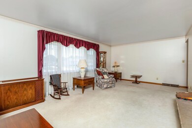 1566 Chillicothe St, Obetz, OH 43207 - photo 4