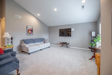 646 Hidden Pine Way, Fort Mitchell, KY 41017 - photo 7