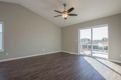 605 Riley Ln, West Branch, IA 52358 - photo 2