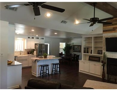 341 Holly Moore Dr, Pineville, LA 71360 - photo 2