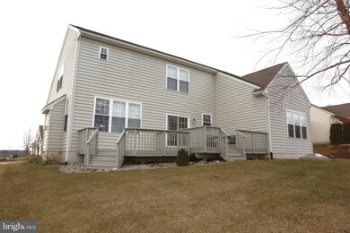 211 Cog Hill Dr, Honey Brook, PA 19344 - photo 4