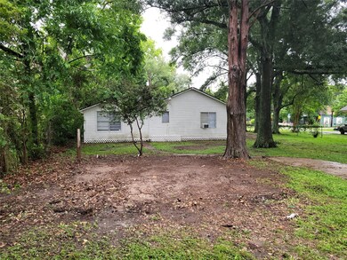 110 Mcphail St, Tomball, TX 77375 - photo 7