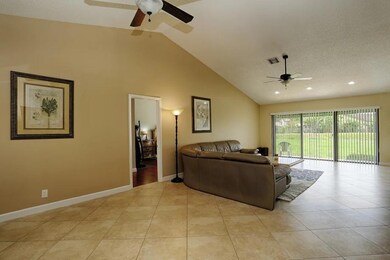 Living Area 3