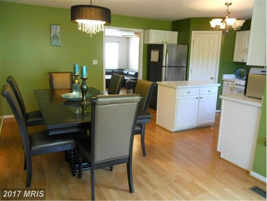 239 Carolstowne Rd, Reisterstown, MD 21136 - photo 7