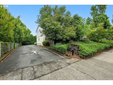 3535 SE Gladstone St unit 5, Portland, OR 97202 - photo 7