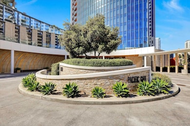 Pacific Gate unit 502, San Diego, CA 92101 - photo 3