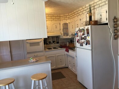 loretto kitchen