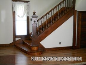 entrance with stairs