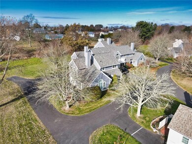 518 Corey Ln, Middletown, RI 02842 - photo 4