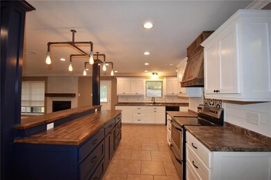 704 Fendler Pkwy, Pineville, LA 71360 - photo 7