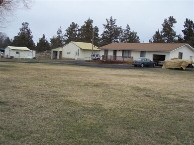 unlisted-address, Bend, OR 97701 - photo 4