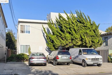 unlisted-address, Albany, CA 94706 - photo 2