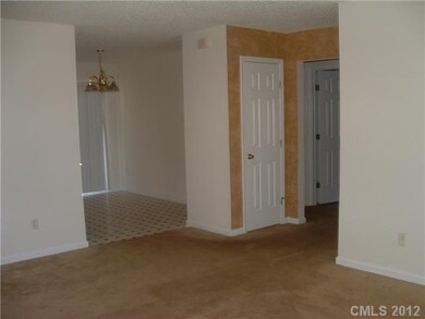 Living Room - Foyer area leading to bedrooms