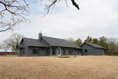 5668 S Fannin Ave, Denison, TX 75021 - photo 6