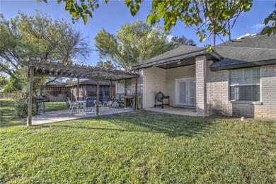 1119 Stone St, Weslaco, TX 78596 - photo 4