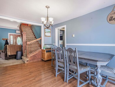 458 Vermont St, Wabash, IN 46992 - photo 4