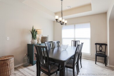 formal dining w/ recessed ceiling