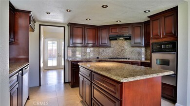 24307 Bairndale Dr, Moreno Valley, CA 92553 - photo 5