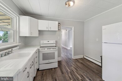 2202 Mary Ln, Broomall, PA 19008 - photo 7