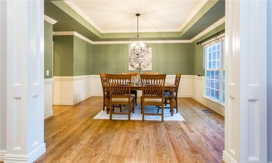Formal Dining Room w/Lots of Natural Lighting