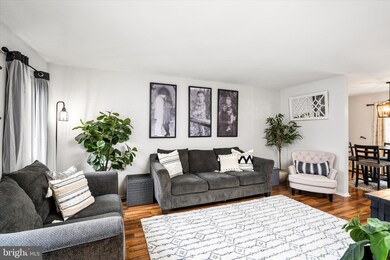 32 Tynemouth Ct, Trenton, NJ 08691 - photo 5