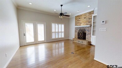 4926 4926 Forestwood Blvd, Tyler, TX 75703 - photo 7