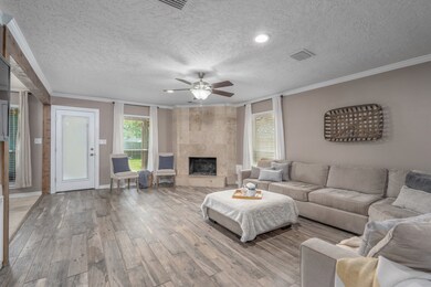 11731 Park Creek Dr, Houston, TX 77070 - photo 3