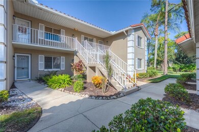 5875 Cobblestone Ln unit 105, Naples, FL 34112 - photo 3