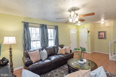 9807 Bale Ct, Owings Mills, MD 21117 - photo 3